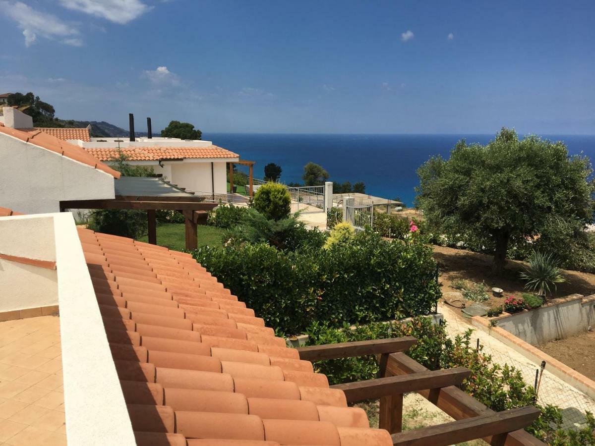 Villa Nove - Residence Dei Fiori زامبروني المظهر الخارجي الصورة